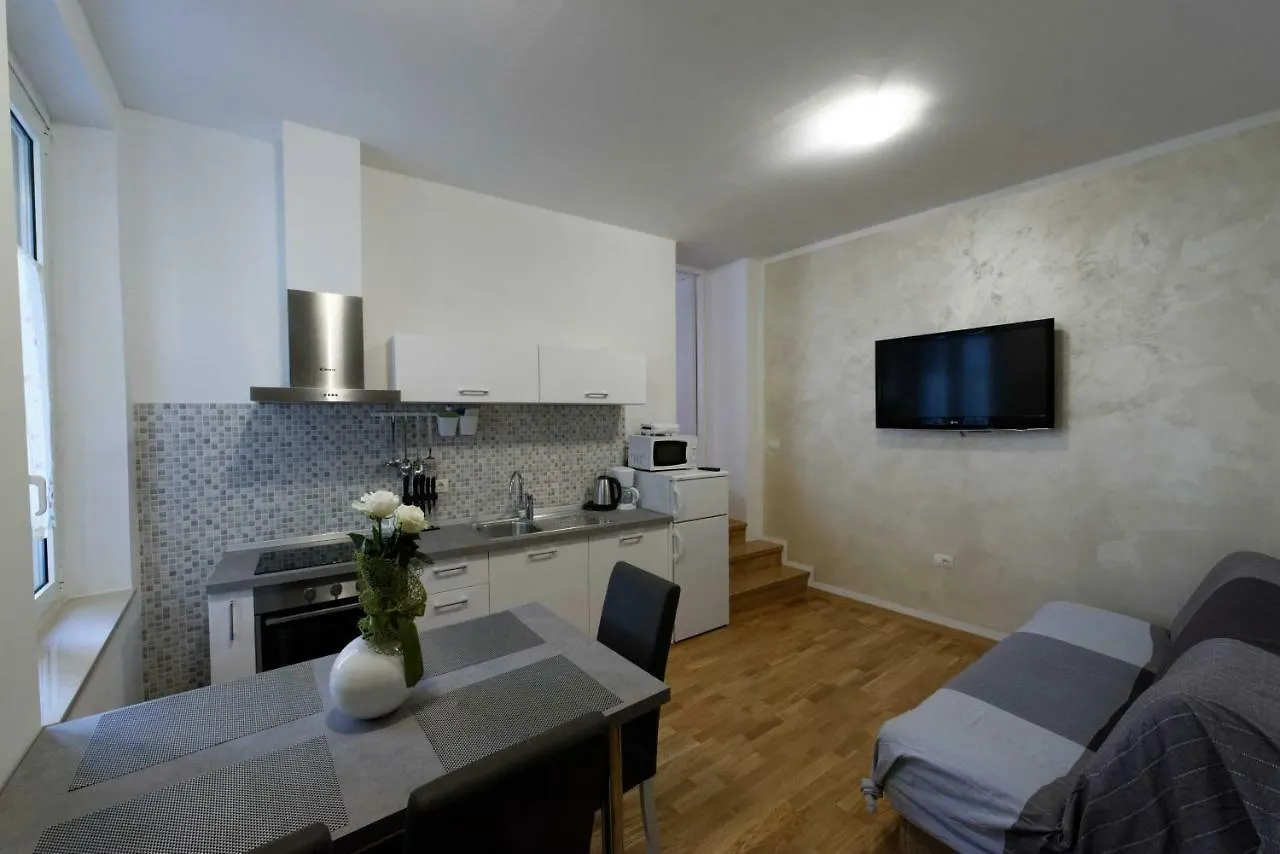 Apartment Fortuna Rovinj 0*,  Croatia